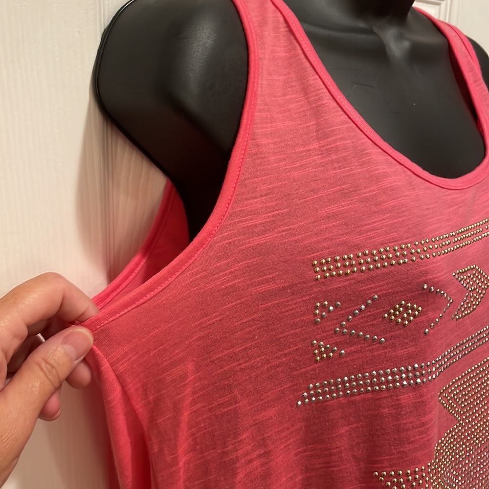 Pink Rhinestone tank top - Picture 3 of 5